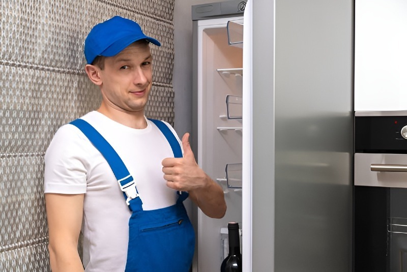 Refrigerator repair in Chula Vista